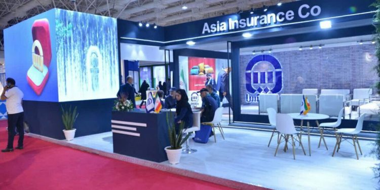 ارایه توانمندی های بیمه آسیا در جمع رقبا(+فیلم)