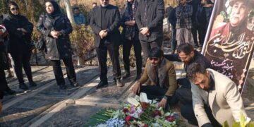 اسفندیار ابراهیمی درگذشت