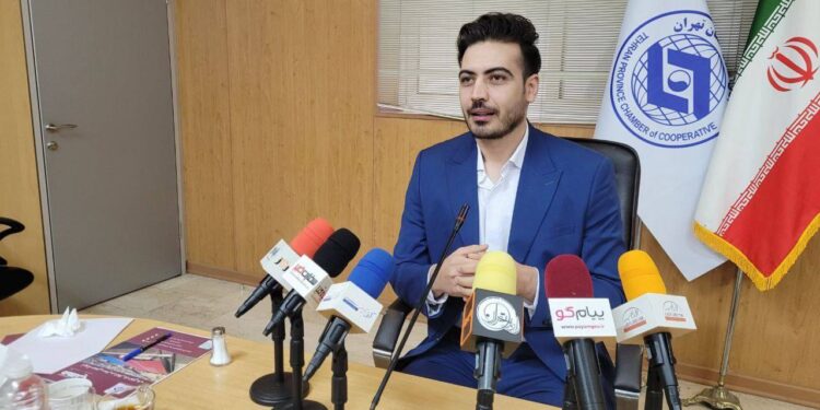 فریبرز آقالو حقوقدان جوان و نخبه علمی کشور