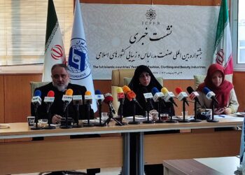 جشنواره بین المللی صنعت مد و لباس کشورهای اسلامی اردیبهشت ماه در ترکیه برگزار می‌شود