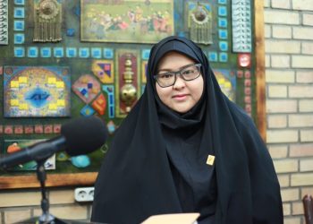 آبشار عاطفهها در حال حاضر مسئولیت کمیته ملی حمایتهای اجتماعی سراسر کشور را بر عهده دارد