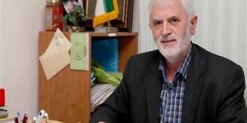 دکتر حسین روازاده: صالح ترین فردی که در این شرایط می تواند که سکان ریاست جمهوری کشور را برعهده بگیرد؛ آقای دکتر اسدالله بادامچیان است.