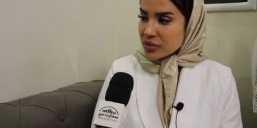 کارافرین جوان و موفق طراح لباس و دوخت