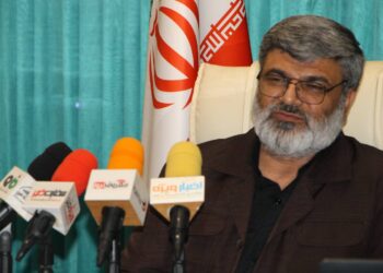 اعتقاد راسخ دارم ، شهدا،جانبازان و مفقود الاثرها و ازادگان و رزمنده گان و خانواده های محترمشان ولی نعمت مابوده وهستند