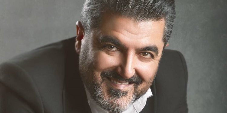 آیا دکتر علی شاه حسینی بر منصب سخنگوی دولت می نشنید؟