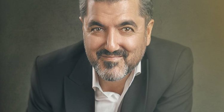 دکتر علی شاه حسینی سخنران برجسته بینالمللی، استراتژیست و بیزینس کوچ بین المللی