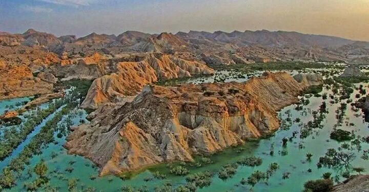 هشدار جدی: ترک خوردن بدنه سد گوران هرمزگان پس از بارش‌های سنگین