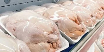 مرغ تاریخ‌مصرف‌گذشته در بازار؟ اظهارات جنجالی رئیس کمیسیون کشاورزی مجل