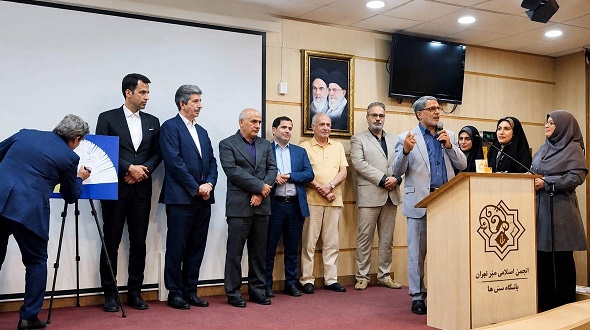 تأکید بر تقویت زیرساختهای فرهنگی و استمرار تولید کتاب در آیین «رهنمای فرهنگ و قلم»