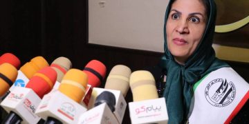 افشان مرادی نجار و نگاه تازه به طراحی لباس در جنوب