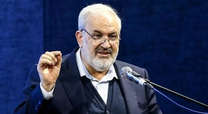 علی‌آبادی: صنایع بزرگ باید برق خود را تأمین کنند