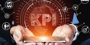 از KPIهای کتابی تا واقعیت بازار ایران؛ چرا بومی‌سازی شاخص‌ها ضروری است؟